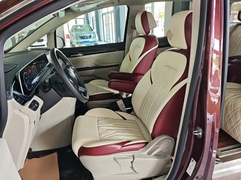 BUICK GL8
