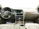 Photo 4 - Audi Q7