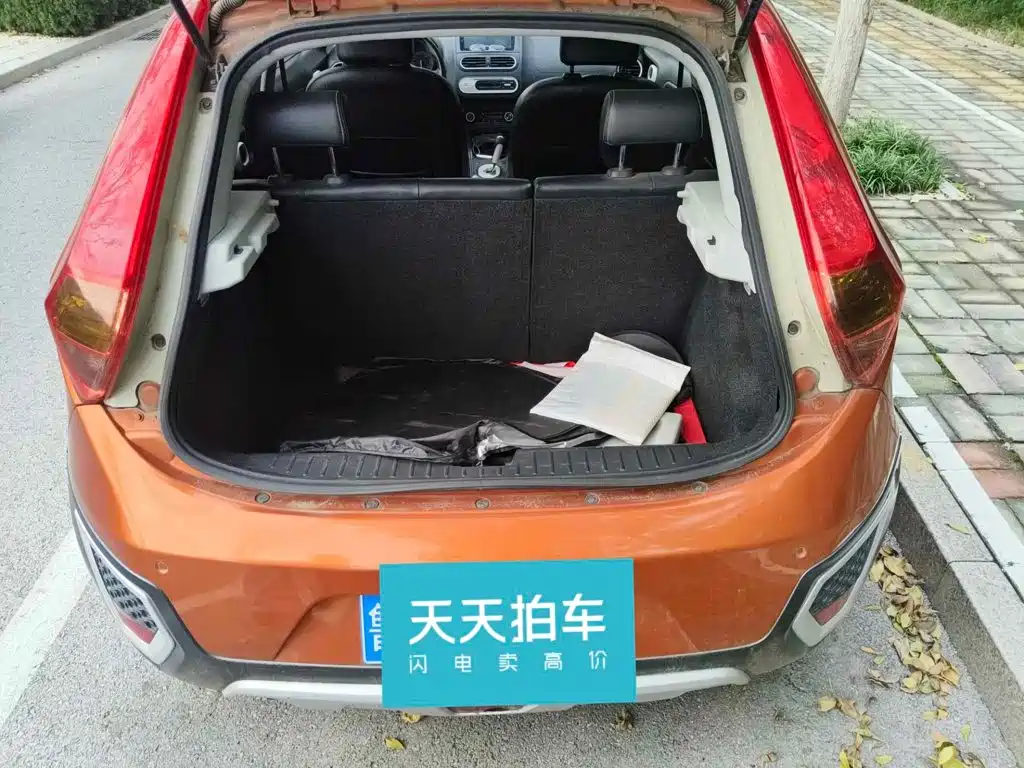 MG 3 2012 2011 Xross 1.5L Luxury Edition