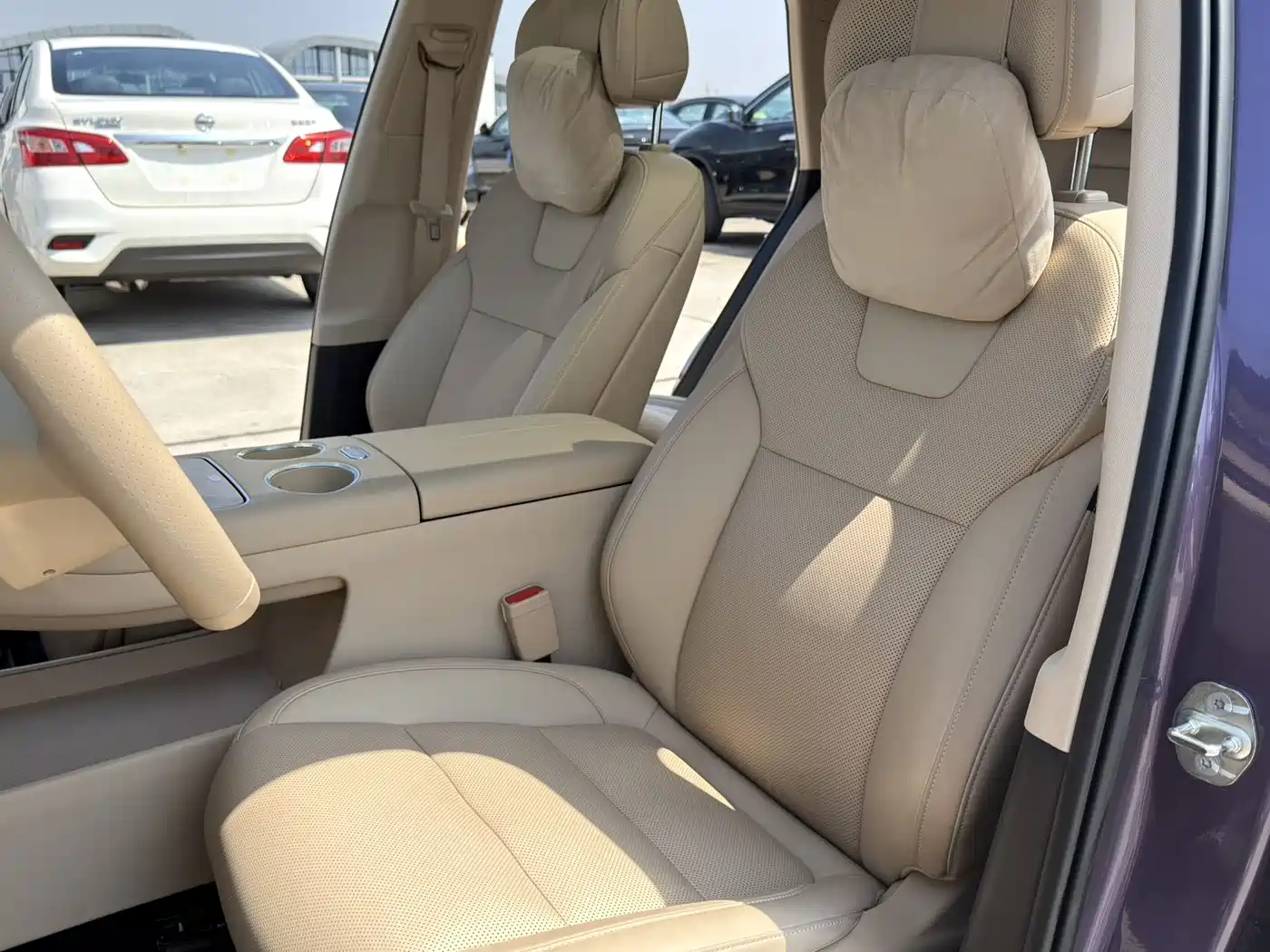 AITO Wenjie AITO M5 2025 Extended Range Ultra AWD фото 6