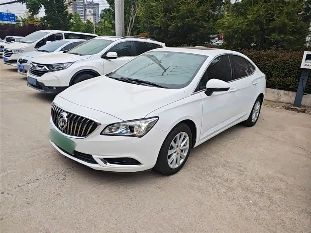 Buick Verano 2017 Sedan 20T DCT Elite фото 2