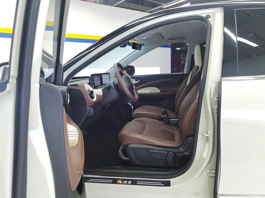 Фото 9 - Wuling Motors Wuling Bingo