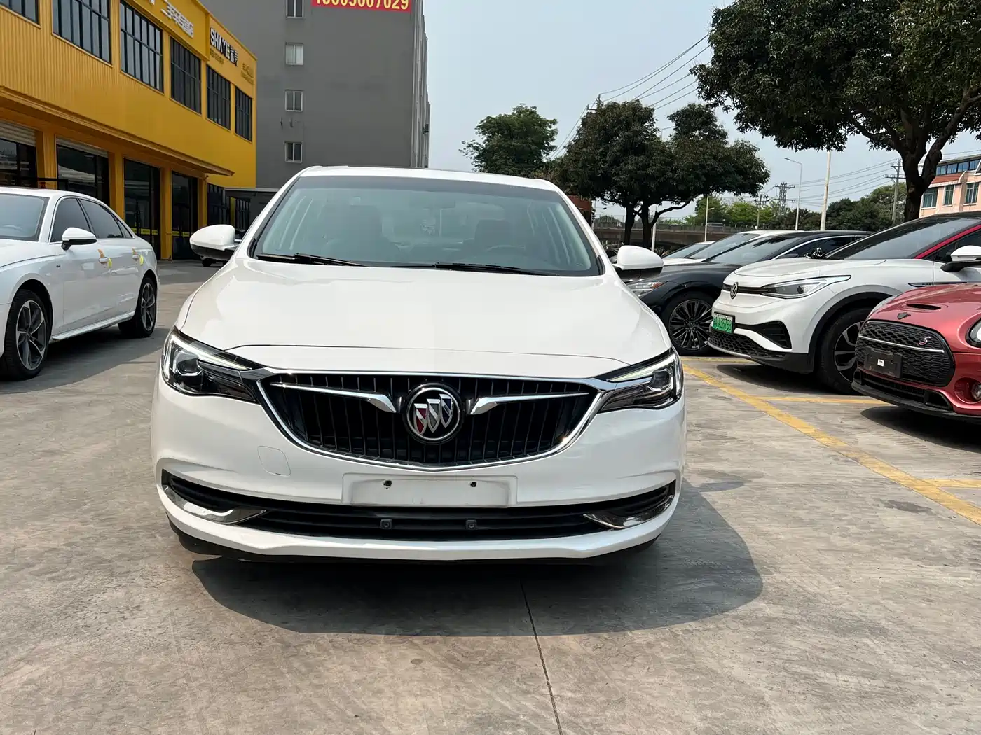 Buick Excelle 2021 Exemplar 1.5L Auto Elite фото 2
