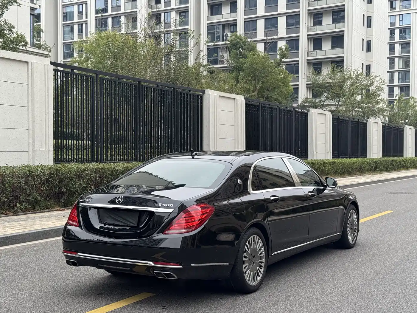 Mercedes-Benz Maybach S-Class 2016 S 400 4MATIC фото 6