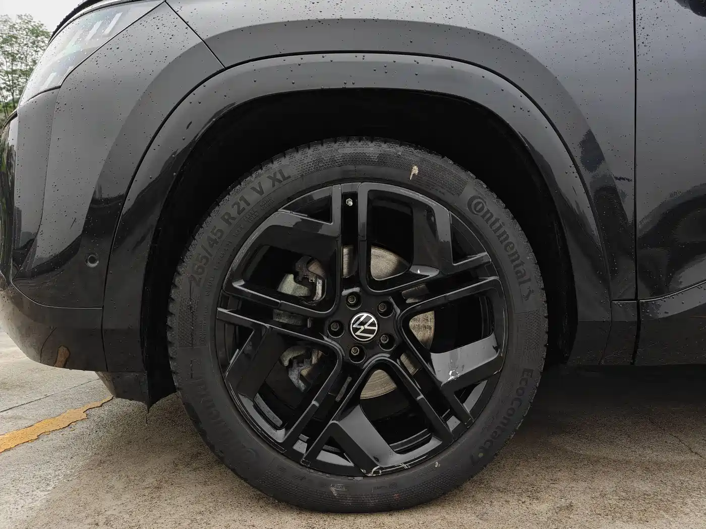 Volkswagen Teramont 2025 Teramont Pro 450TSI AWD Explorer Edition фото 11
