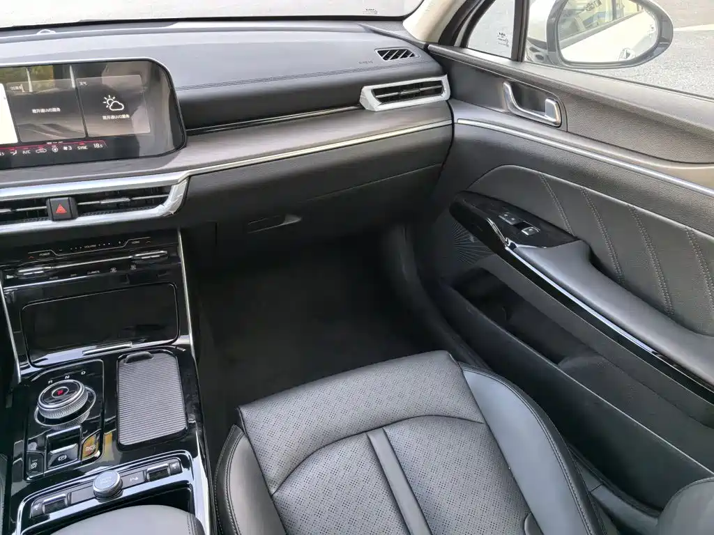 Kia K5 2025 2025 1.5T Premium Edition