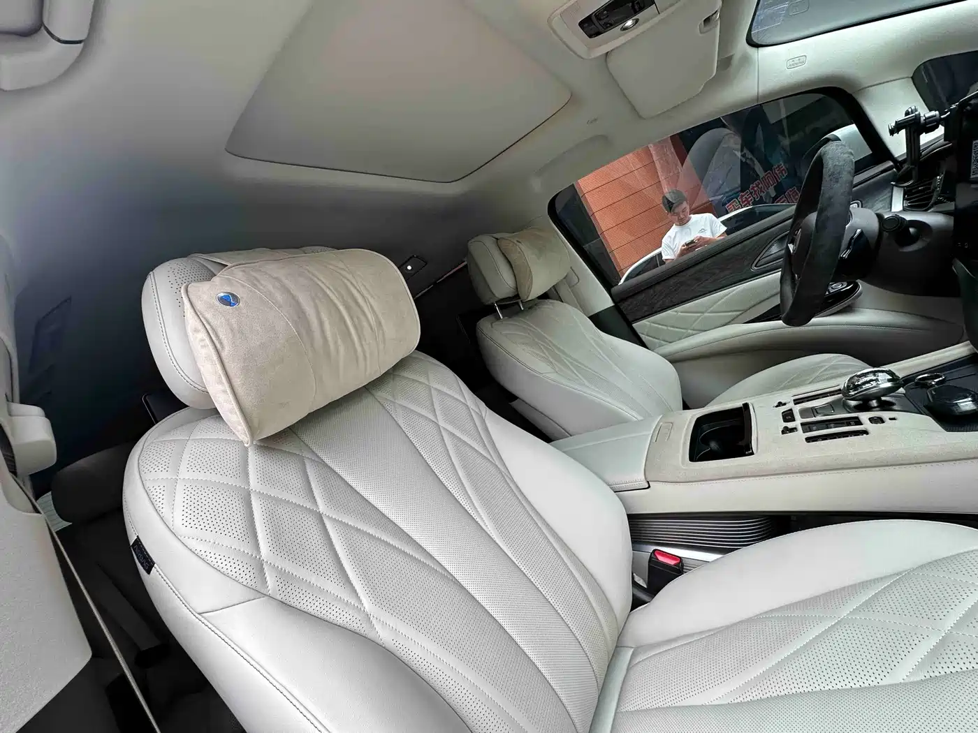Denza D9 2025 DM-i Smart Drive Edition 1020 AWD Prestige фото 13
