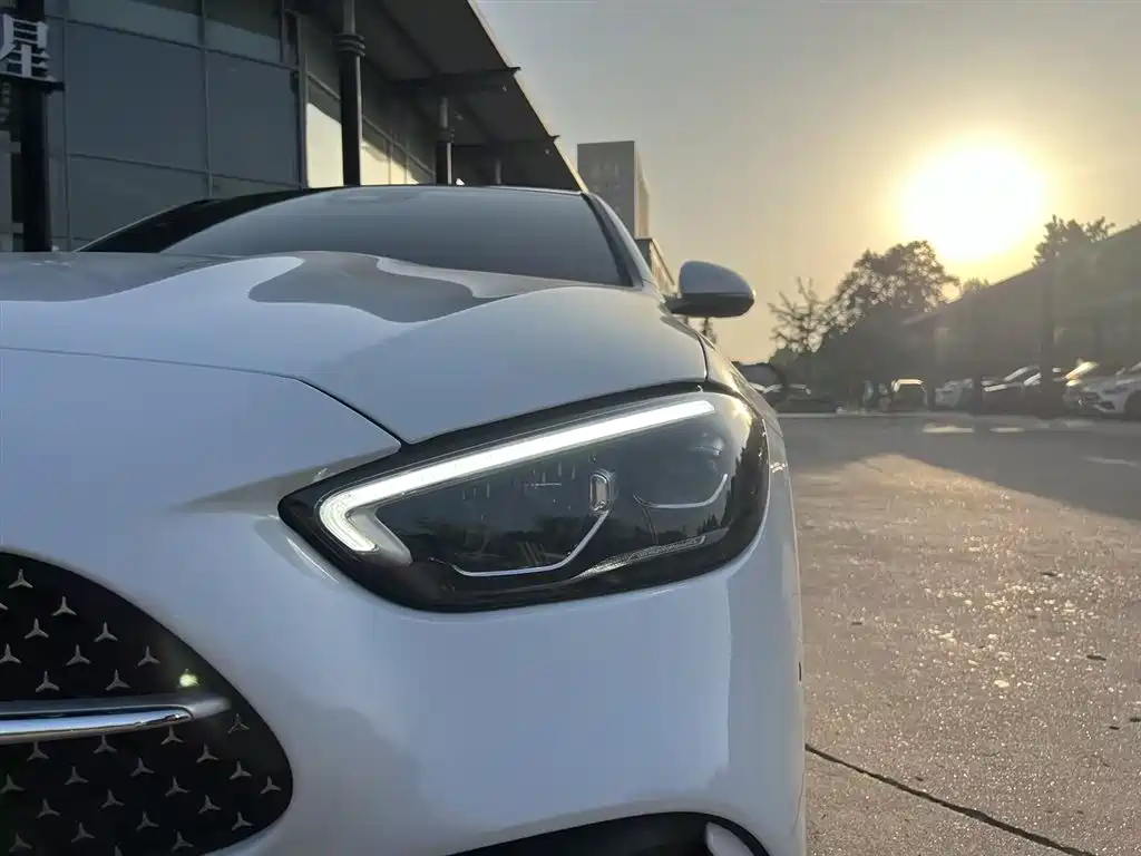 Mercedes-Benz C-Class 2022 C 260 L Sport Edition фото 6