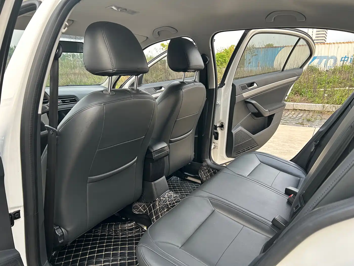 Volkswagen Lavida 2022 1.5L Auto Trend Edition фото 10