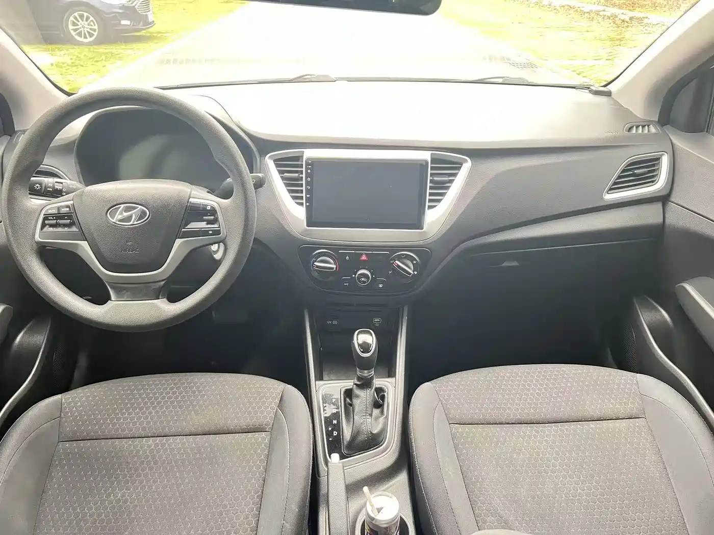 Hyundai Verna 2020 1.4L CVT GLS Cool Edition фото 14
