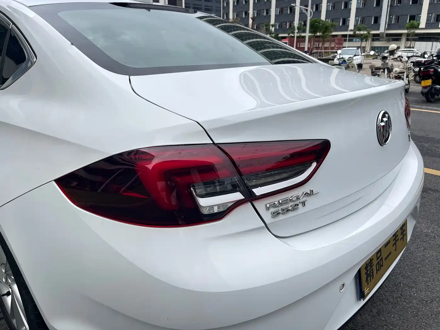 Buick Regal 2020 552T Luxury фото 33