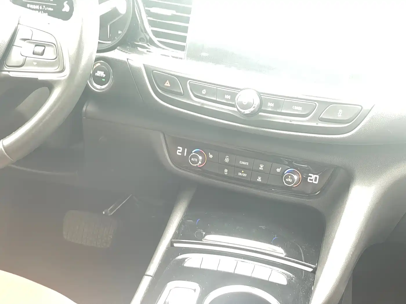 Buick Regal 2020 552T Luxury фото 29