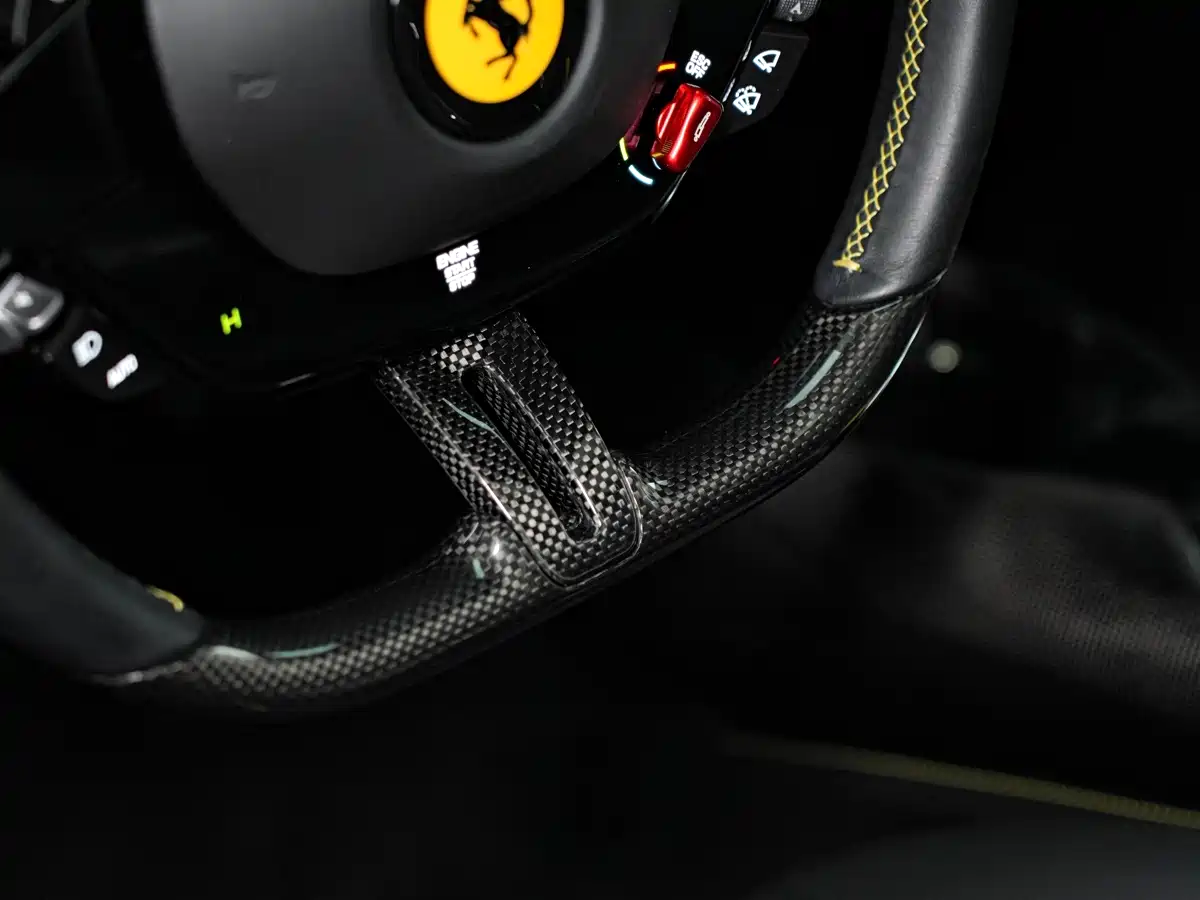 Ferrari SF90 2025 2021 3.9T V8 Spider