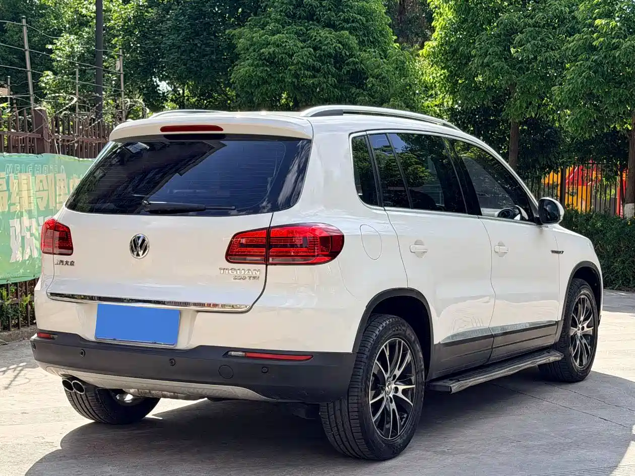 Volkswagen Tiguan 2016 Model 330TSI Automatic 4WD Luxury Edition фото 8