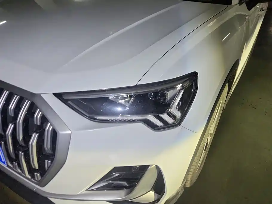 Фото 5 - Audi Q3