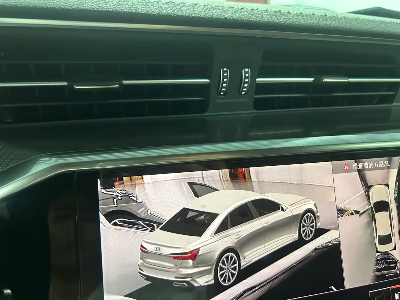 Audi A6L 2019 45 TFSI Premium Elegance фото 16