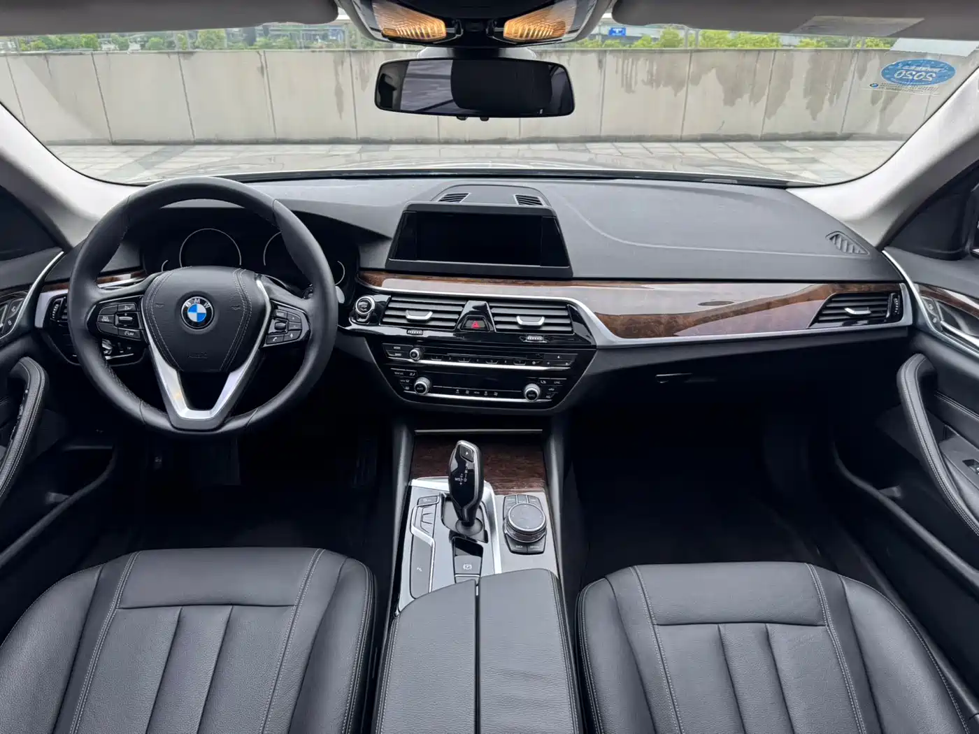 BMW 5 Series 2018 528Li Launch Special Edition фото 8
