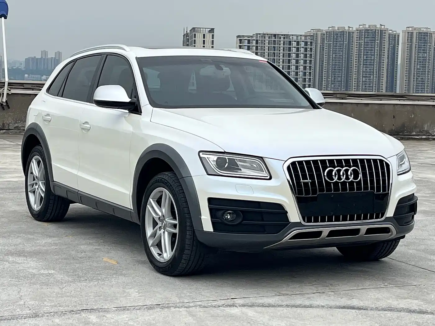 Audi Q5 2017 Plus 40 TFSI Technology фото 5
