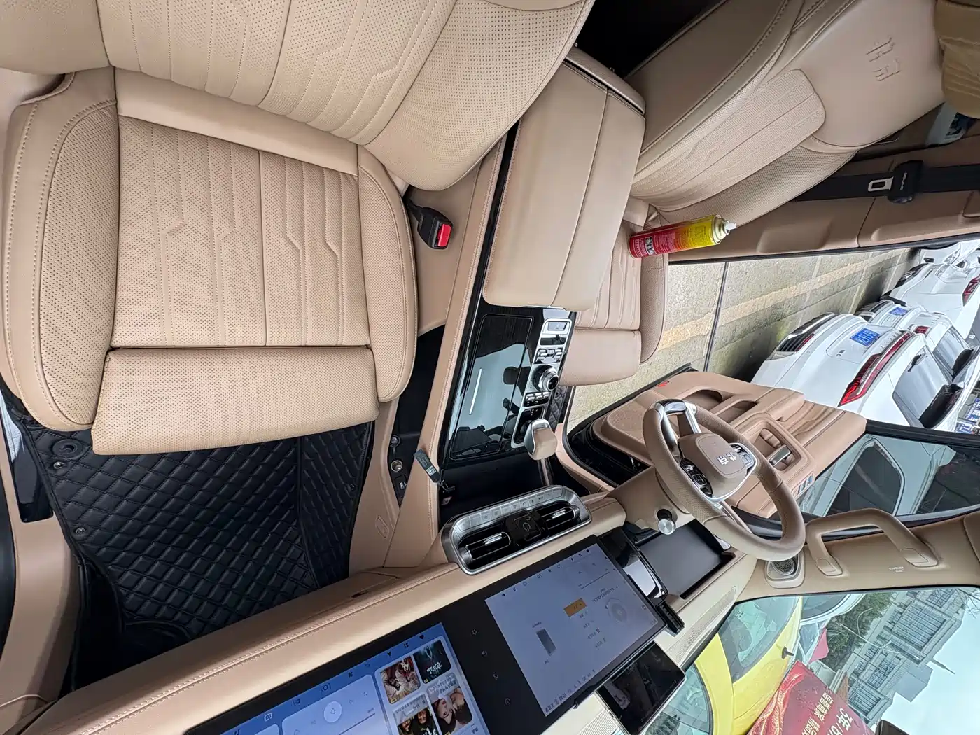 BAIC ORV Beijing Off-Road BJ60 Leiting 2024 Magic Core E-Drive Advanced 5-seater фото 7
