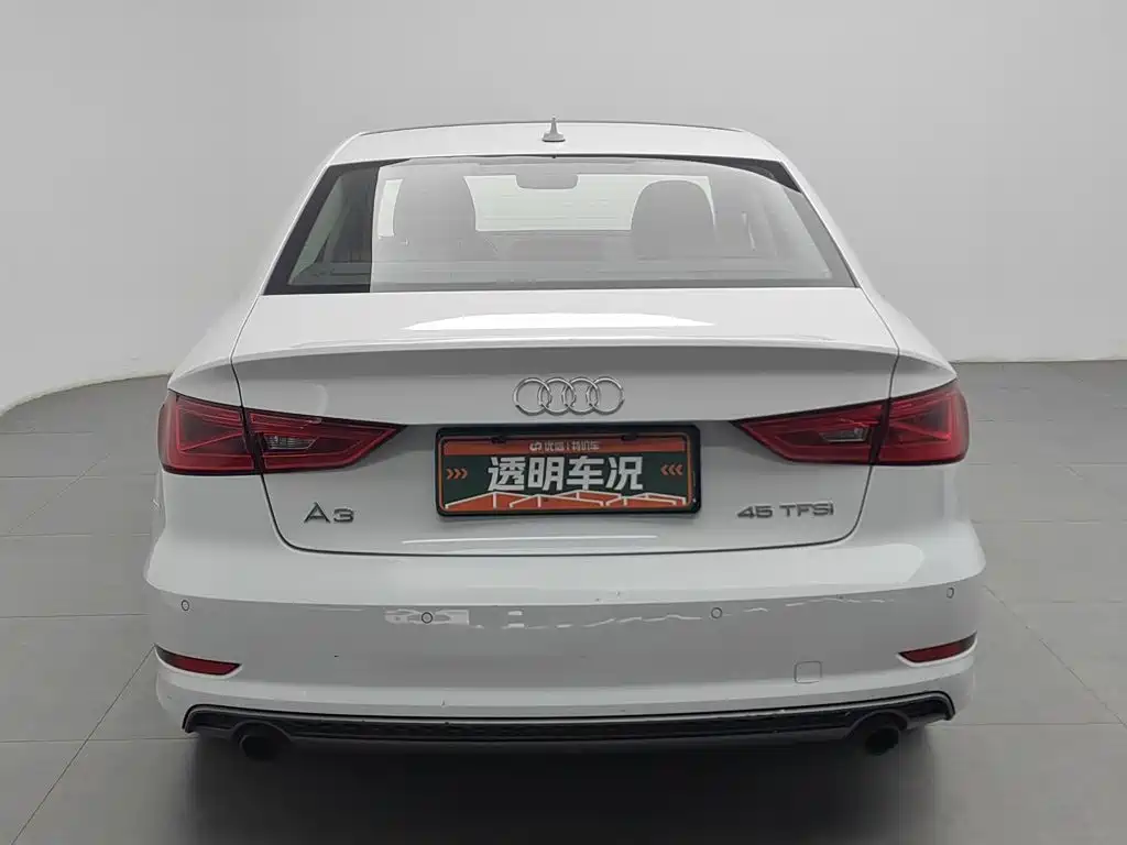 Audi A3 (Import) 2016 2015 Limousine 45 TFSI S line Luxury