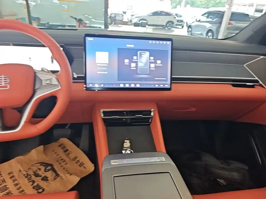 BYD Tang L 2025 2025 DM 175KM Drone Player Edition