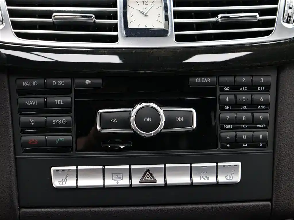 Mercedes-Benz CLS 2012 CLS 300 CGI фото 13