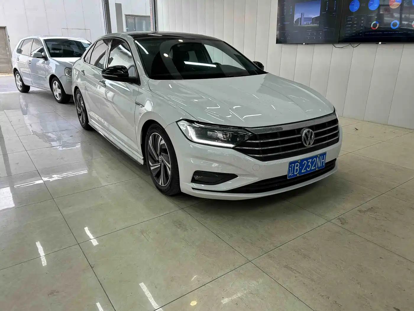 Volkswagen Sagitar 2022 280TSI DSG Surpassing Edition фото 3