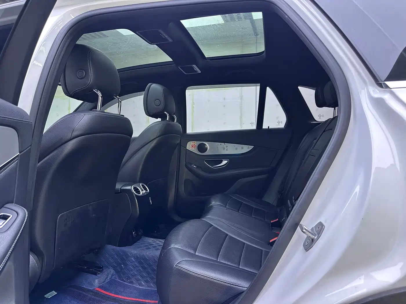 Mercedes-Benz GLC 2019 Model GLC 200 L 4MATIC фото 7