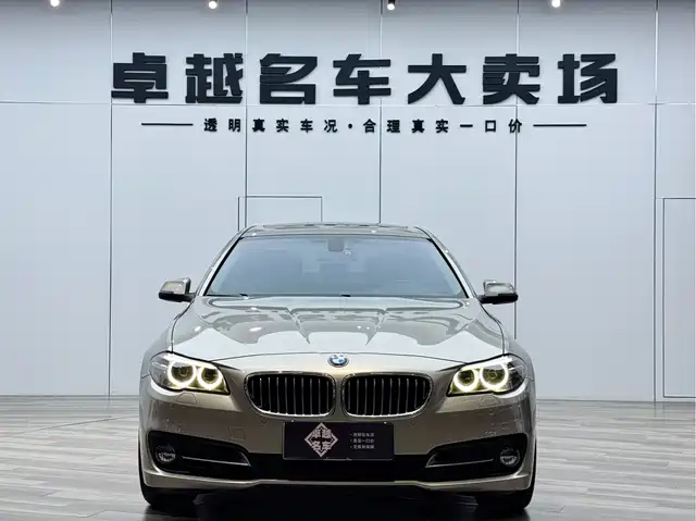 BMW 5 Series 2017 525Li Leading Edition — фото 2