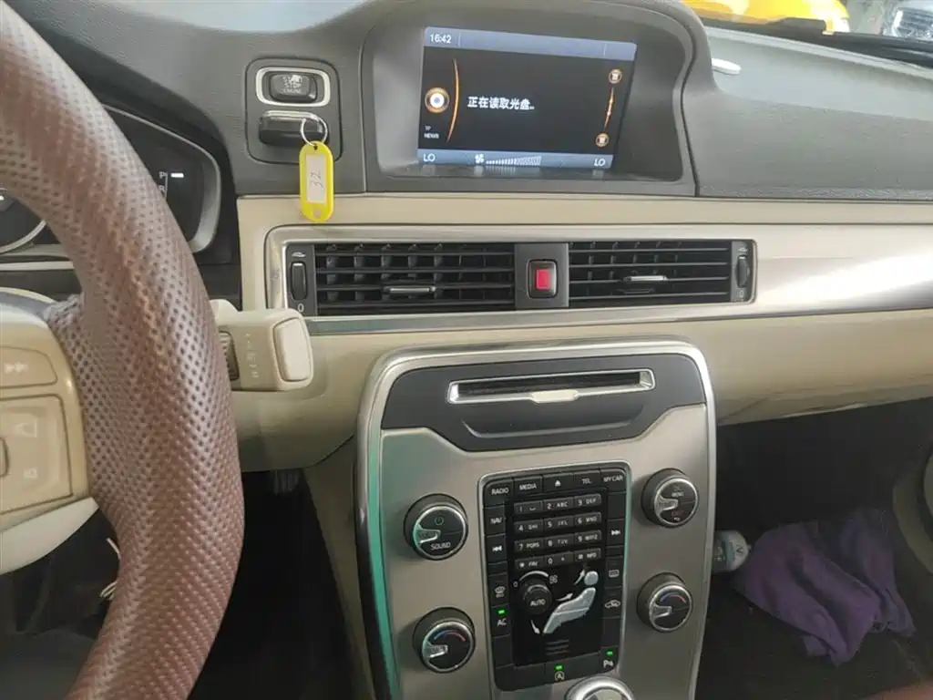 Volvo S80L 2015 2014 2.0T T5 Momentum