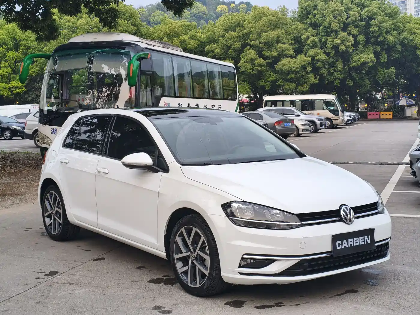 Volkswagen Golf 2020 Beloved Edition 280TSI DSG Comfort фото 3