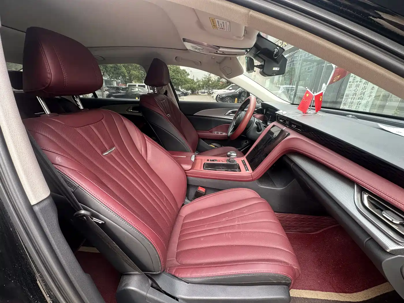 Hongqi H5 2024 1.5T DCT Smart Connect Flag Rhythm Edition фото 11