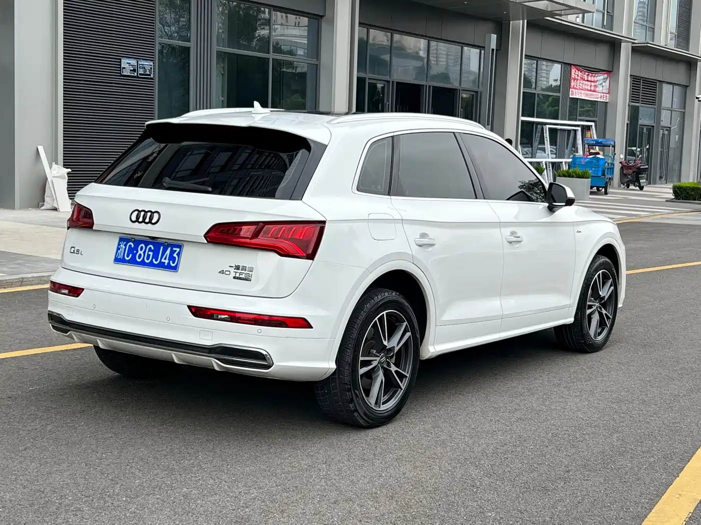Audi Q5L, миниатюра 6