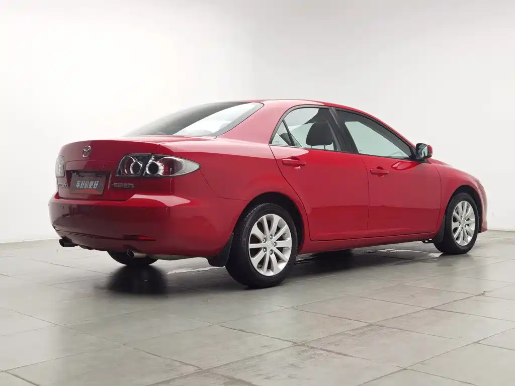 Фото 2 - Mazda 6