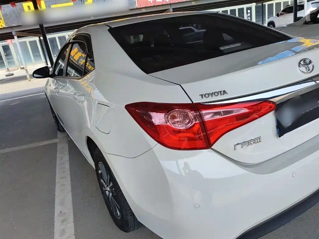 Toyota Levin 2017 Facelift 185T CVT Pioneer (China V) фото 5