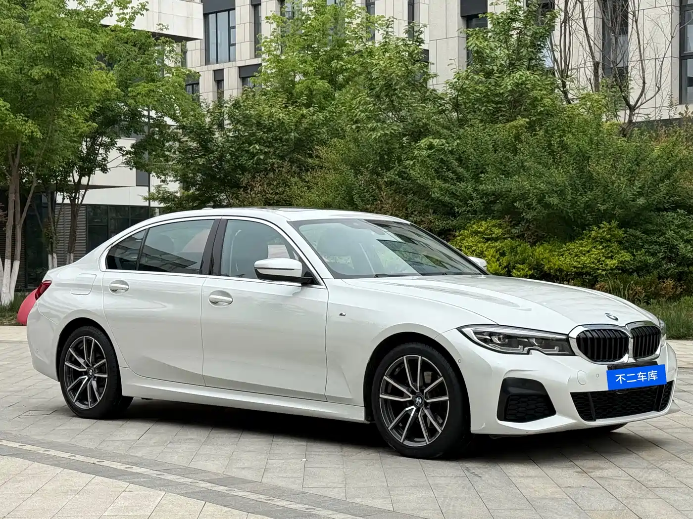 BMW 3 Series 2020 320Li M Sport Package фото 3