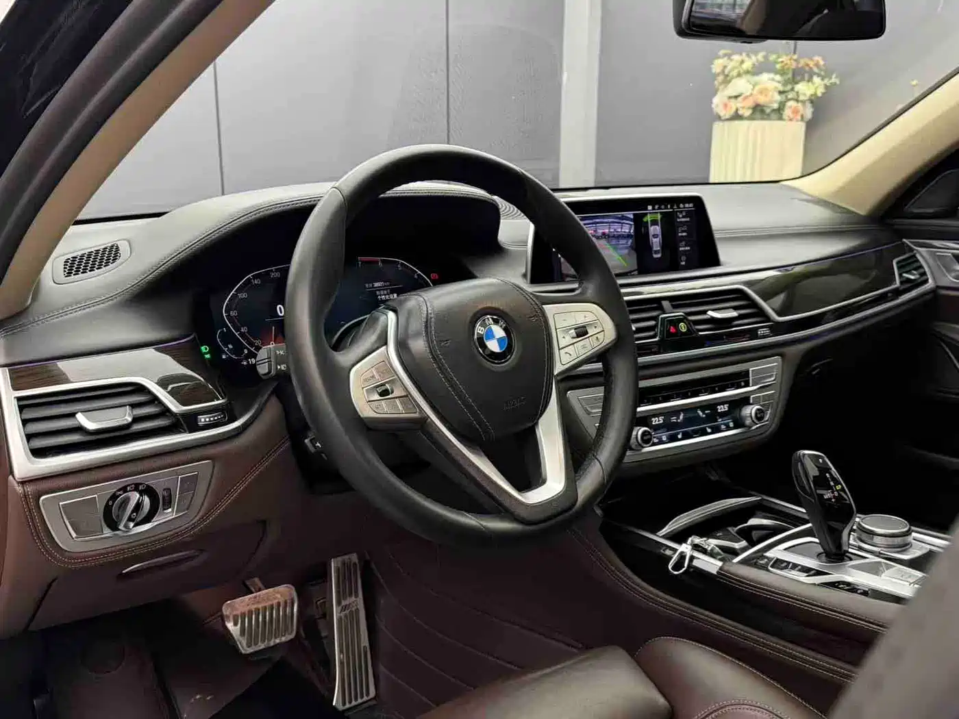 BMW 7 Series 2021 Model 730Li Luxury Package фото 4