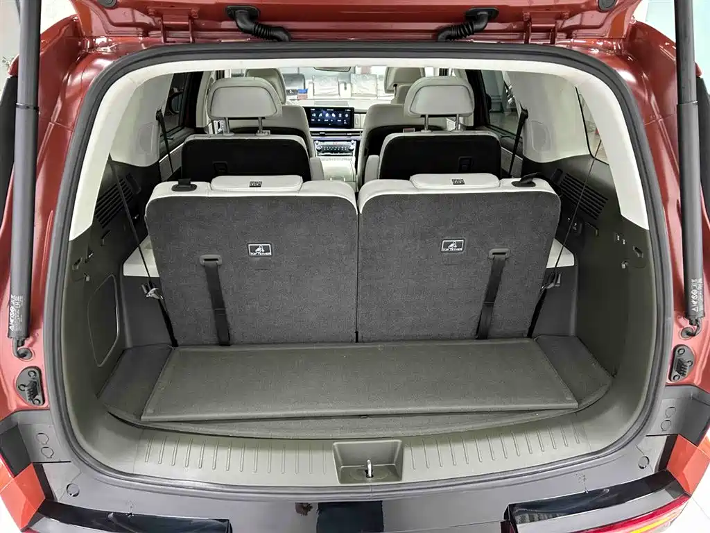 Hyundai Santa Fe 2024 2.0T Connoisseur Ultra фото 17