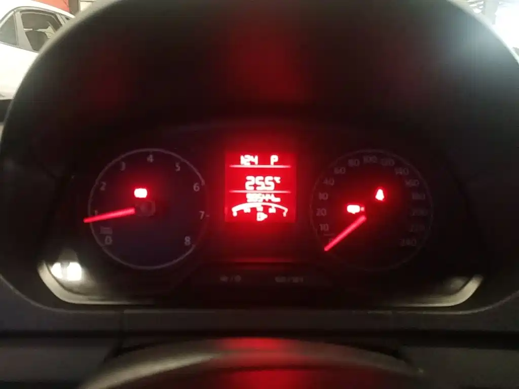 Volkswagen Jetta 2017 1.5L Automatic Fashion фото 12