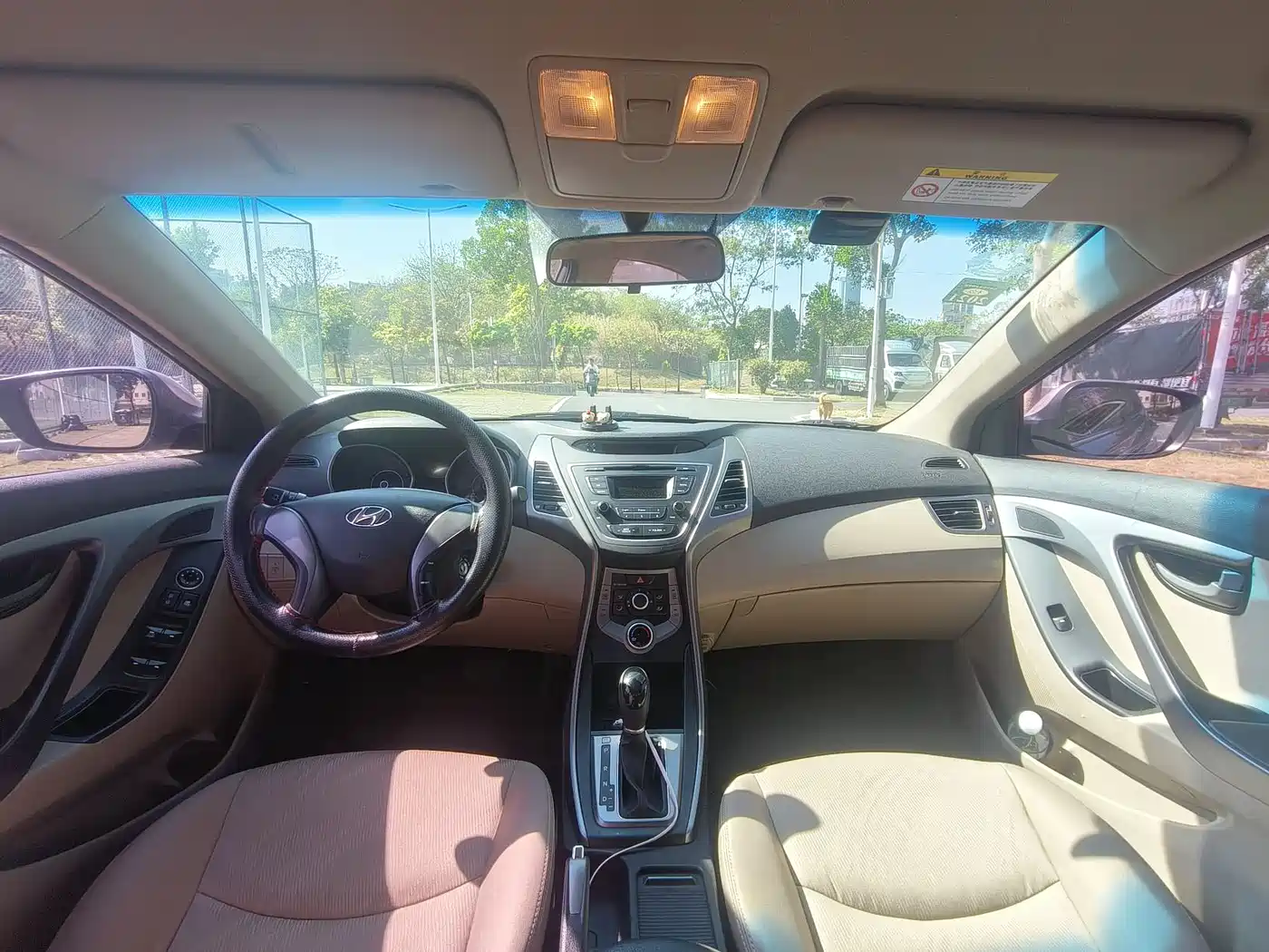 Hyundai Langdong 2016 1.6L Automatic Smart Edition фото 13