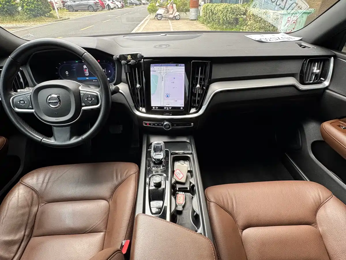 Photo 13 - Volvo S60