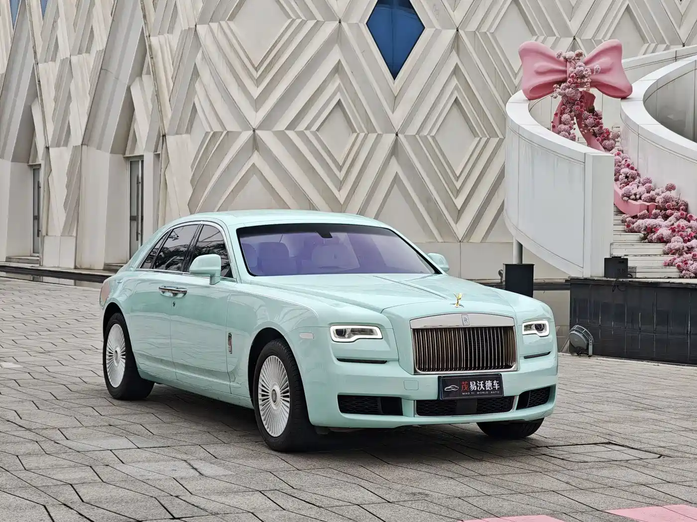ROLLS-ROYCE GUST