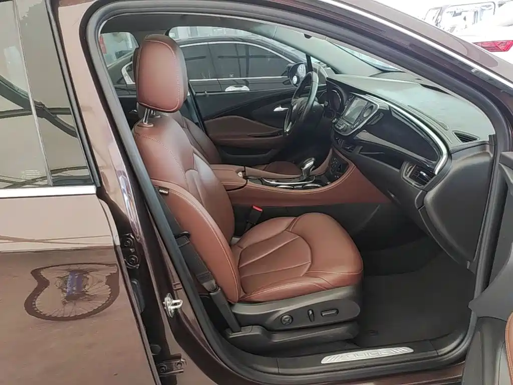 Фото 25 - Buick Envision Plus