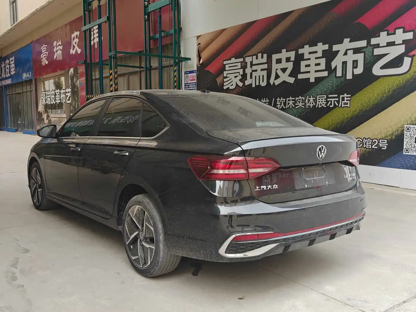 Volkswagen Lavida 2023 280TSI DSG Starlight Comfort Edition фото 10