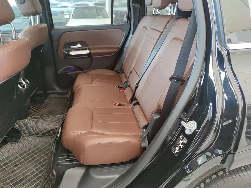 Mercedes-Benz GLB 2022 Model GLB 200 Dynamic Edition фото 17