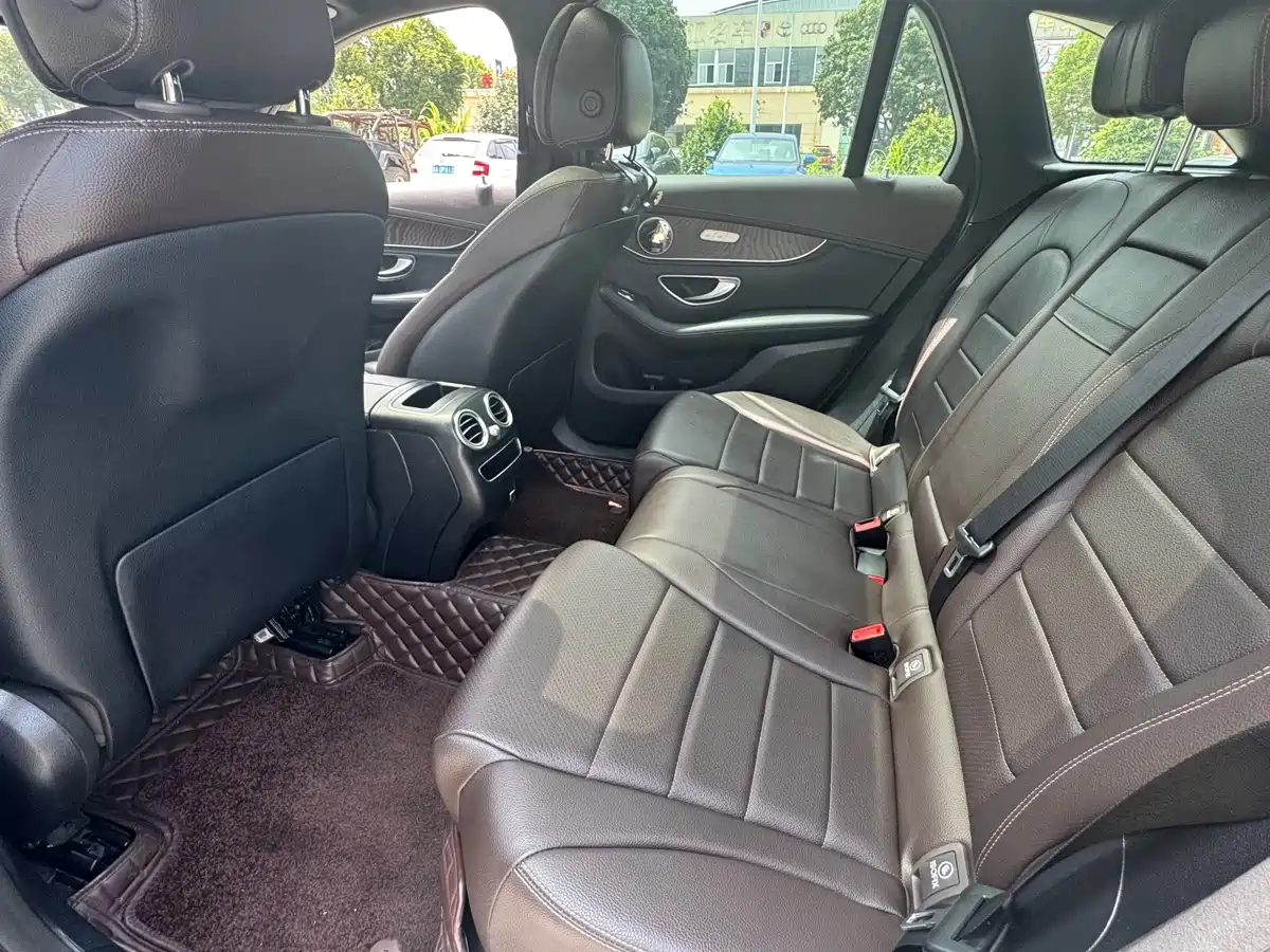 Mercedes-Benz GLC 2020 GLC 300 L 4MATIC Dynamic фото 5