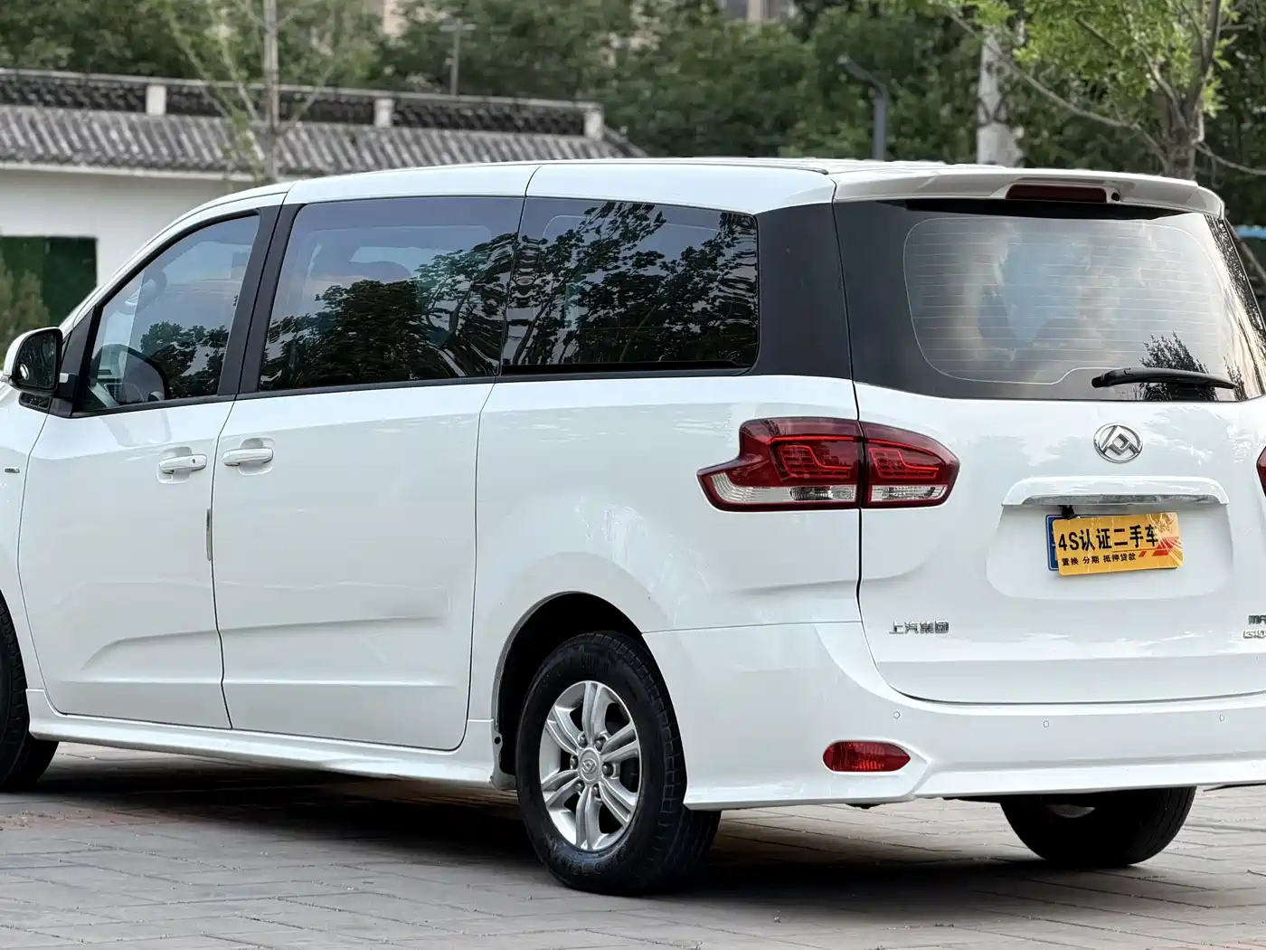 SAIC Maxus Maxus G10 2022 2.0T Auto Smart Edition Petrol 7-Seater фото 6
