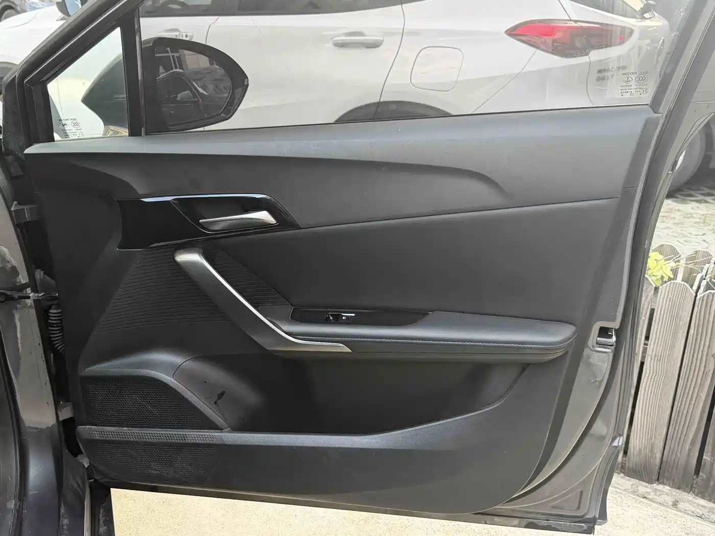 MG MG4 EV 2023 2022 425km Luxury Edition