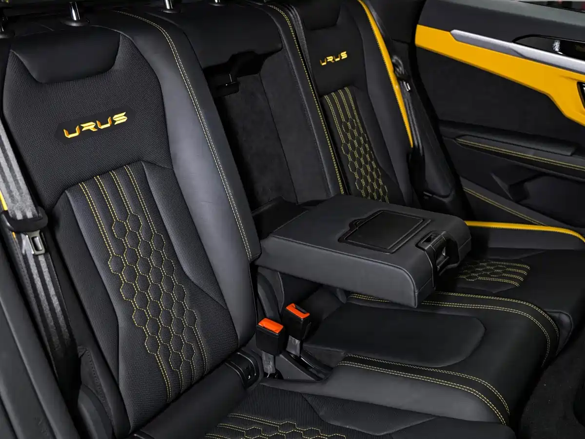 Фото 24 - Lamborghini Urus