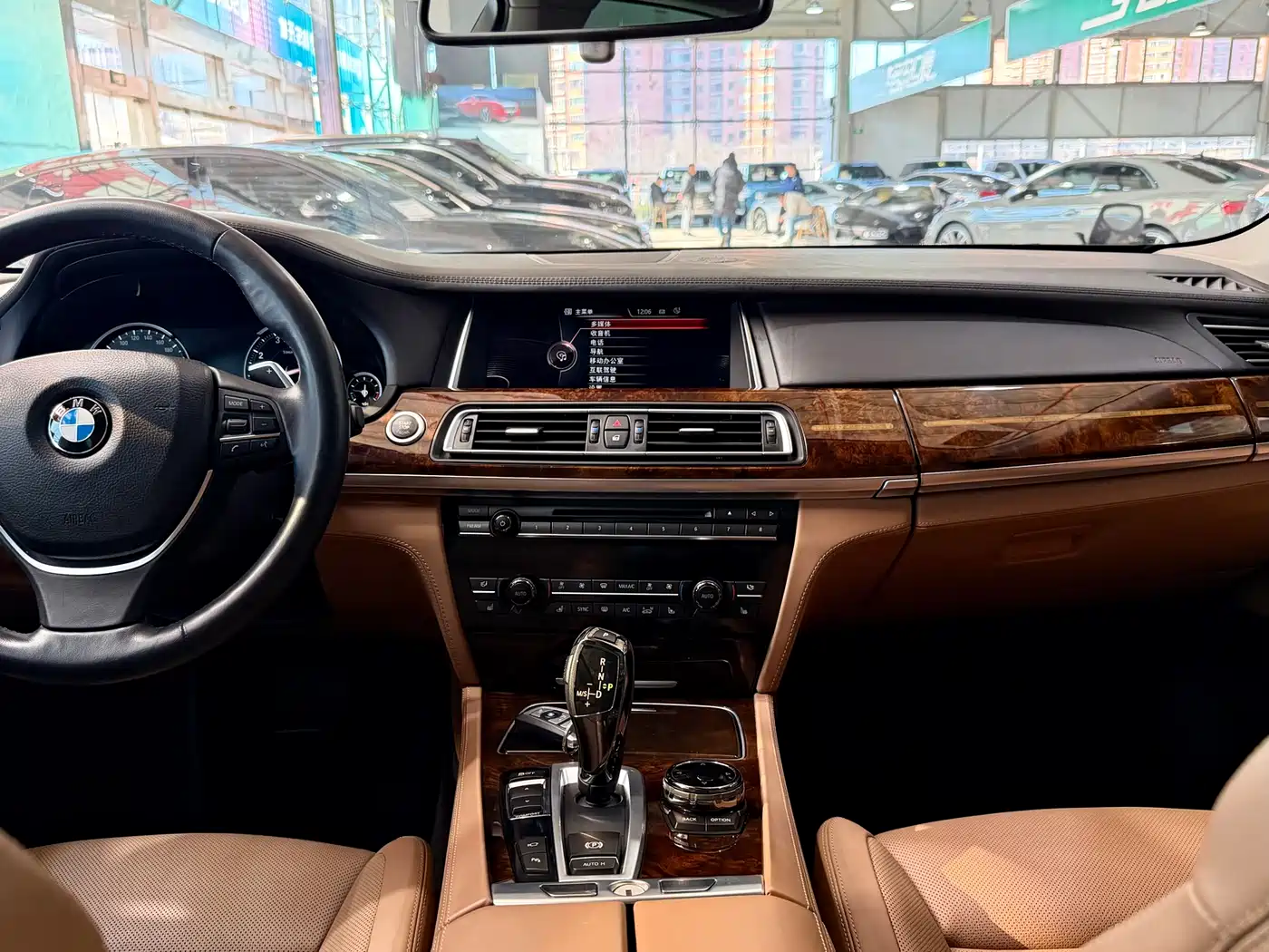 BMW 7 Series 2013 Model 760Li фото 20